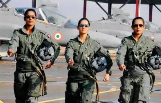 बिना परीक्षा भी एयर फोर्स में लड़कियों को मिल सकती है एंट्री