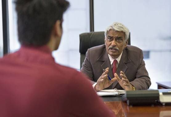 किसान के बेटे को ज्योतिषी ने कहा- नहीं बन पाओगे IAS, फिर भी UPSC क्लियर