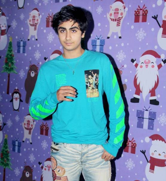 सलमान की बहन की क्रिसमस पार्टी, तैमूर समेत पहुंचे ये सितारे