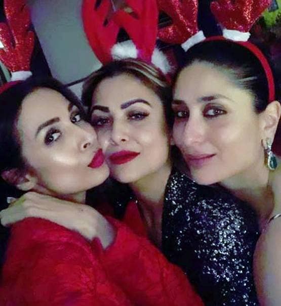 करीना कपूर की क्रिसमस पार्टी में लगा ग्लैमर का तड़का, पहुंचे ये सितारे