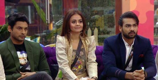 बेघर हुईं देवोलीना ने गाया 'ये दोस्ती हम नहीं तोड़ेंगे', फूट-फूटकर रोईं रश्मि