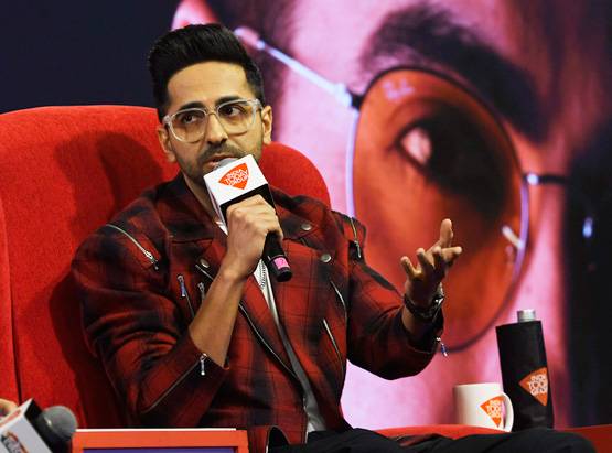 पहला Kiss, पहली डेट, आयुष्मान ने खोले पर्सनल जिंदगी के सीक्रेट, दिए मजेदार जवाब