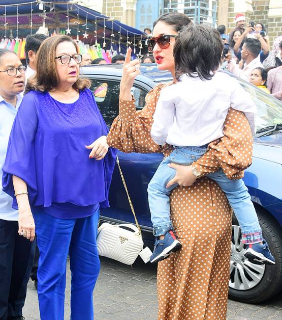 चर्च के बाहर करीना ने बच्ची को किया इग्नोर, ट्रोल्स बोले- इतना घमंड