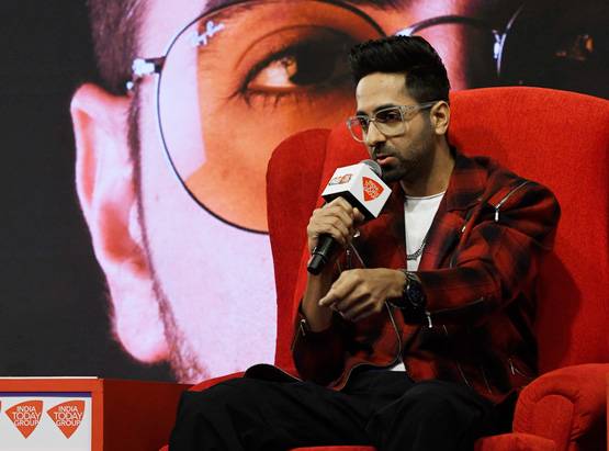 पहला Kiss, पहली डेट, आयुष्मान ने खोले पर्सनल जिंदगी के सीक्रेट, दिए मजेदार जवाब