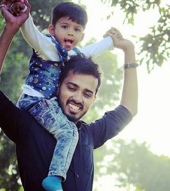 चाय-अंडे बेचने वाले का बेटा बन गया सबसे कम उम्र का IPS