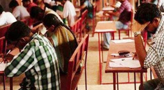 भगवान को कोसते थे अक्षत, पूछते थेेे ये सवाल, फिर एक दिन बने IAS