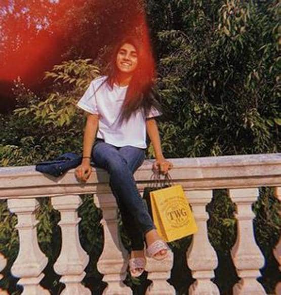 जानें- किस क्लास में पढ़ती हैं गांगुली की बेटी सना, कितनी है उम्र