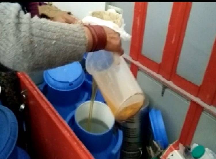 इस गाय का घी बिक रहा 4000 रुपये किलो, हैरत में लोग