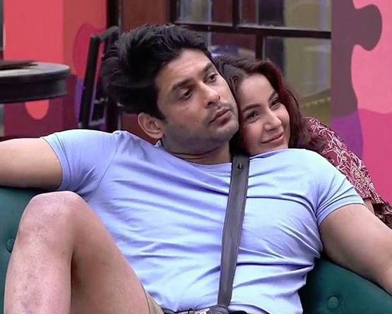 बिग बॉस: पारस के लिए फूट-फूटकर रोईं शहनाज, कहा- उससे प्यार करती हूं