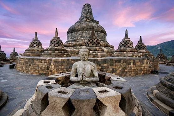 शादी से पहले शारीरिक संबंध बनाए तो युवक को मिली खतरनाक सजा!