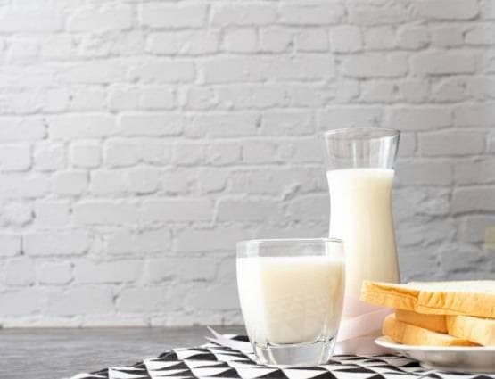 बियर बढ़ाती है उम्र-दूध से बीमारियां, PETA के दावे पर लोग हुए हैरान