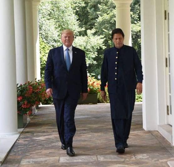 यूएस ने किया ब्लैकलिस्ट तो भड़का पाक, कहा- भारत को भी करो