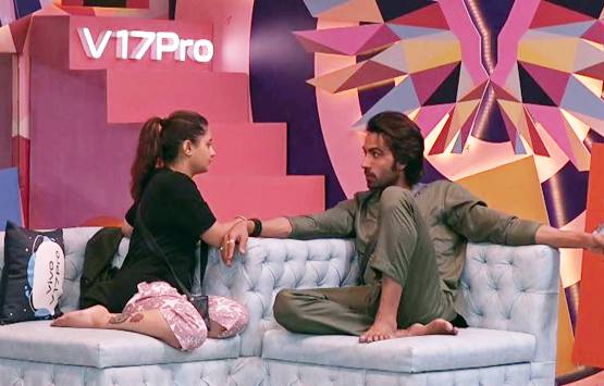 BB: सिद्धार्थ संग रश्मि की बॉन्डिंग से अरहान को हुई जलन! दी खास हिदायत