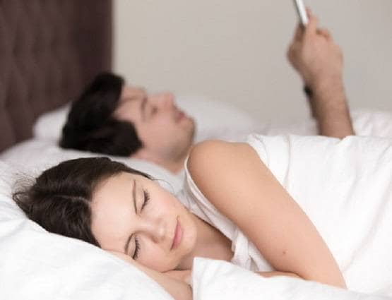 बेडरूम में क्या है भारतीयों की फेवरेट सेक्स पोजिशन?