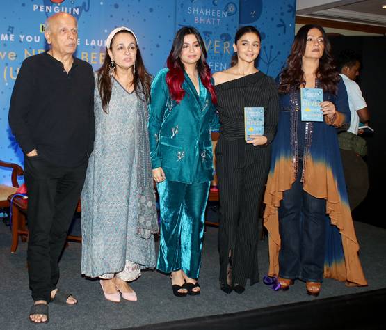 एक साथ दिखा आलिया भट्ट का पूरा परिवार, यूं छलका शाहीन का दर्द