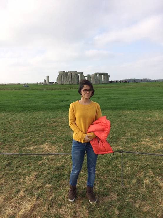 पति करता था कुकिंग, पढ़ाई करती थी पत्नी फिर बनी IAS टॉपर