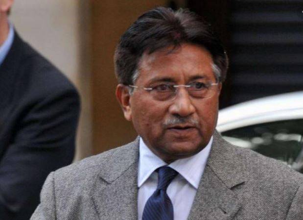 PAK कोर्ट के आगे गिड़गिड़ाए मुशर्रफ, लगाई देशद्रोह के मुकदमे पर रोक की गुहार