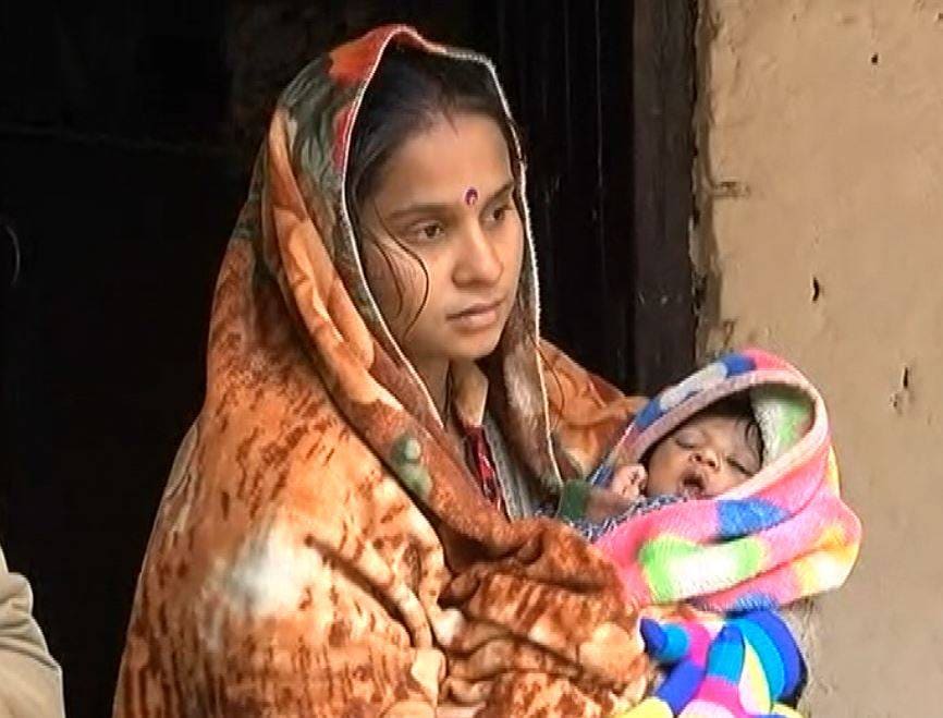 PM ने रैली में लिया बच्ची 'नागरिकता' का नाम, गदगद हुआ परिवार