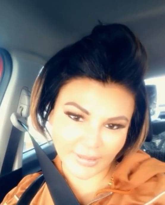 PHOTOS: राखी सावंत का मेकओवर, क्रिसमस के लिए कराया न्यू हेयरकट