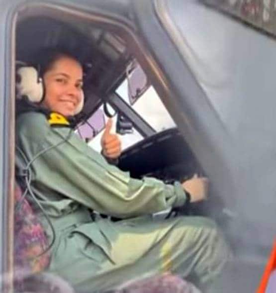 बिहार की बेटी बनीं शिवांगी NAVY की पहली पायलट, उड़ाएंगी डोर्नियर प्लेन