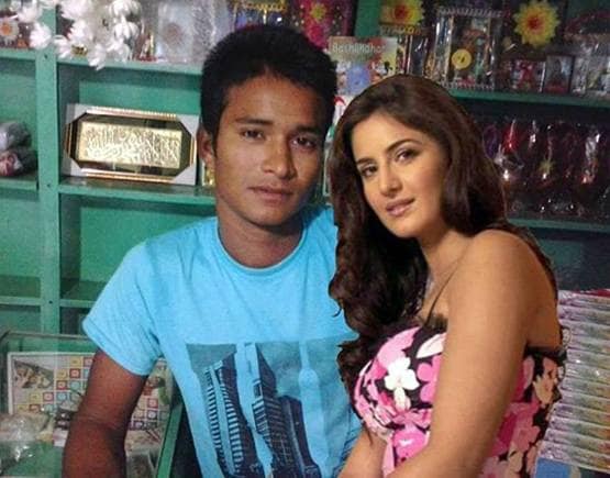 इन भारतीयों ने फोटोशॉप से बिगाड़ी तस्वीरें, इन्हें देख माथा पीट लेंगे...