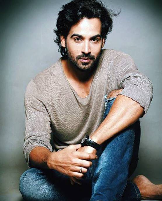 BB13: अरहान के प्रपोजल से इमोशनल हुईं रश्मि, लेकिन शादी की नहीं है कोई जल्दी