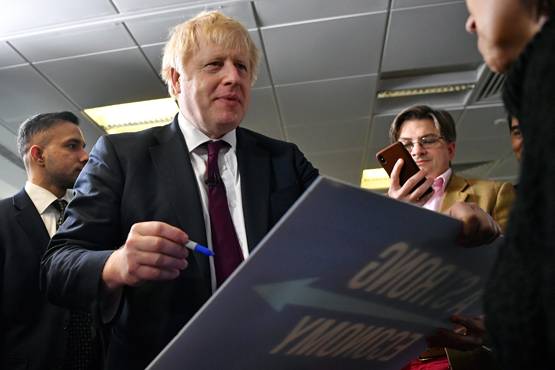 4000 मील दूर इस देश में कश्मीर मुद्दे पर लड़ा जा रहा है चुनाव