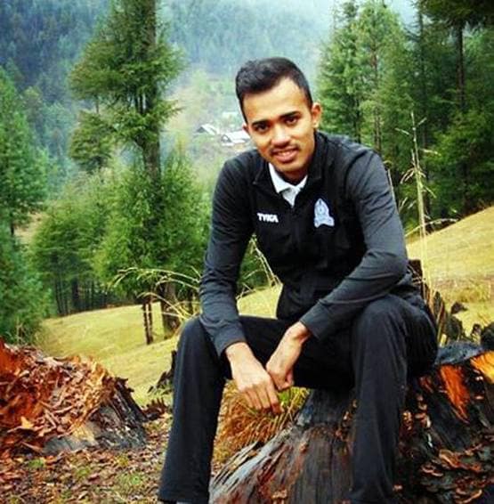 चाय-अंडे बेचने वाले का बेटा बन गया सबसे कम उम्र का IPS