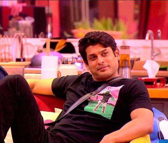 BB13 के फिक्सड विनर हैं सिद्धार्थ? KRK ने किया चौंकाने वाला खुलासा