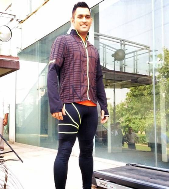 15 साल बेमिसाल, धोनी की सीक्रेट डाइट, जिससे बने मैदान के बाहुबली