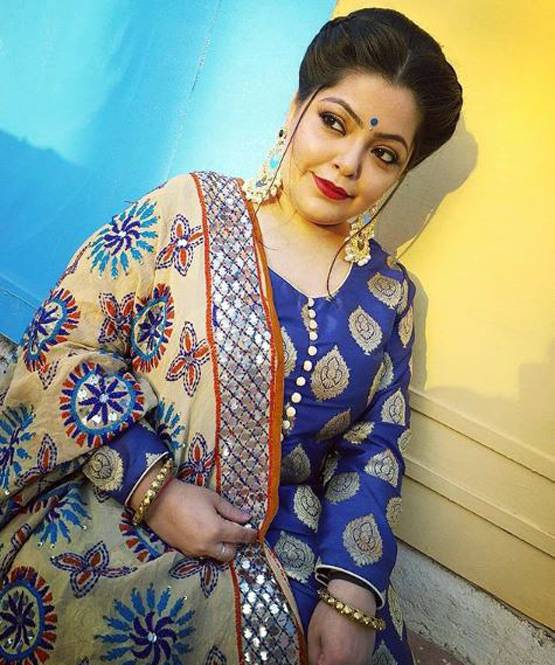 परिवार की मंजूरी के बिना 'ये रिश्ता' फेम एक्ट्रेस ने रचाई शादी, देखें फोटोज