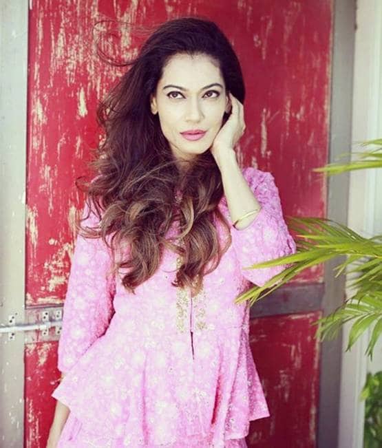 सिर्फ नेहरू नहीं, इन बातों पर बवाल काट चुकी हैं पायल रोहतगी