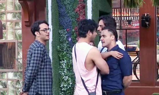 हिंसक हुए रश्मि देसाई-सिद्धार्थ शुक्ला, एक बार फिर भड़क उठे सलमान खान