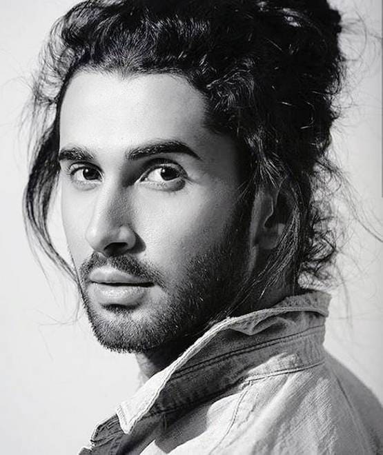 10 साल छोटे लक्ष्य संग रश्मि ने रखा रिश्ता, हुआ ब्रेकअप!