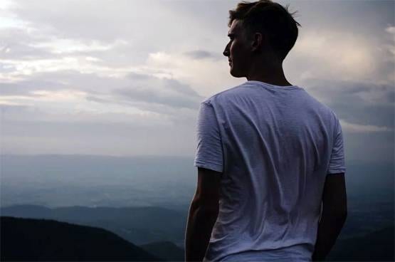 ब्वॉयफ्रेंड से न करें ये बातें, रिश्ते में आ सकती है दरार