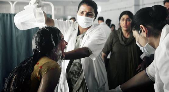 दीपिका का छपाक ट्रेलर जबरदस्त, तस्वीरें देख खड़े हो जाएंगे रोंगटे