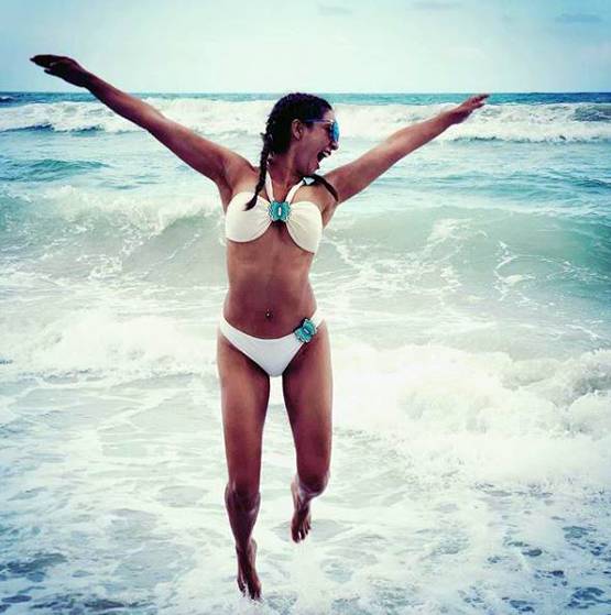 वेकेशन पर पहुंची युवराज सिंह की Ex किम शर्मा, शेयर की बिकिनी में तस्वीरें