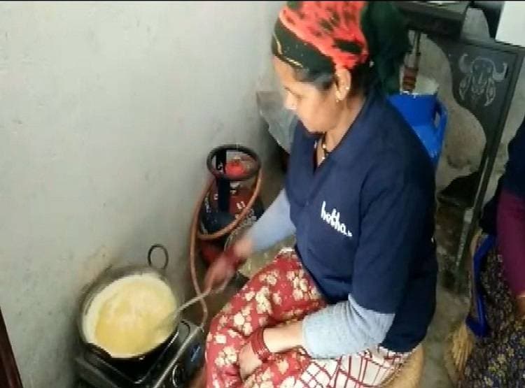 इस गाय का घी बिक रहा 4000 रुपये किलो, हैरत में लोग