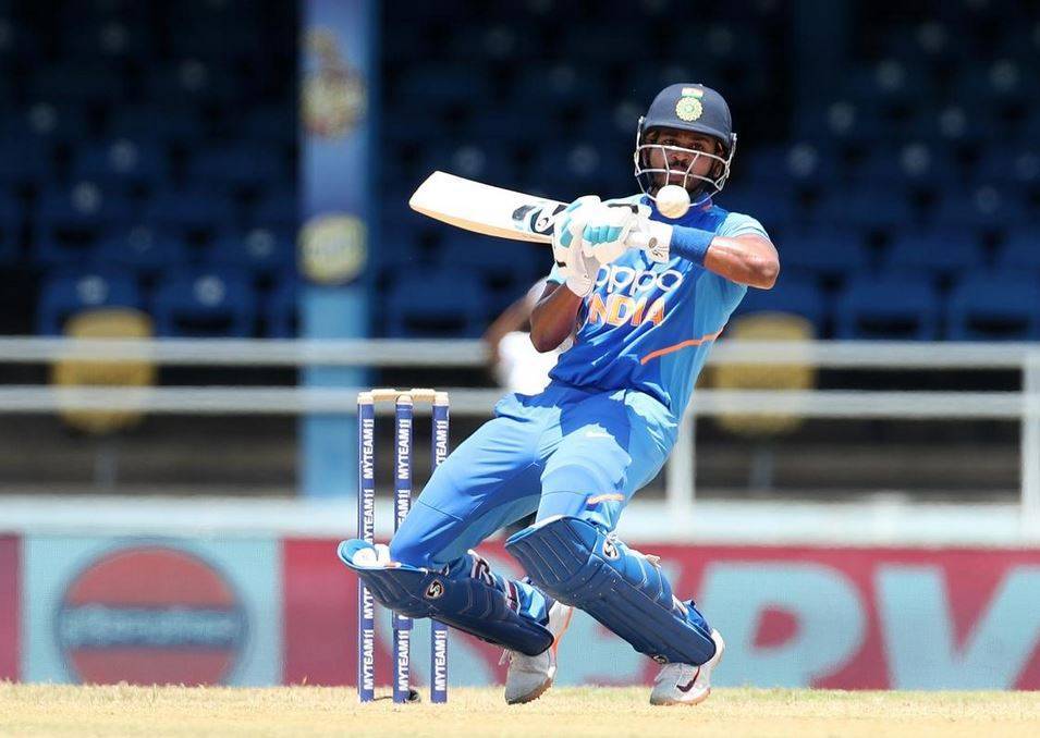 IND vs WI: कुछ ही देर में पहला वनडे, इस प्लेइंग XI के साथ उतरेगा भारत!