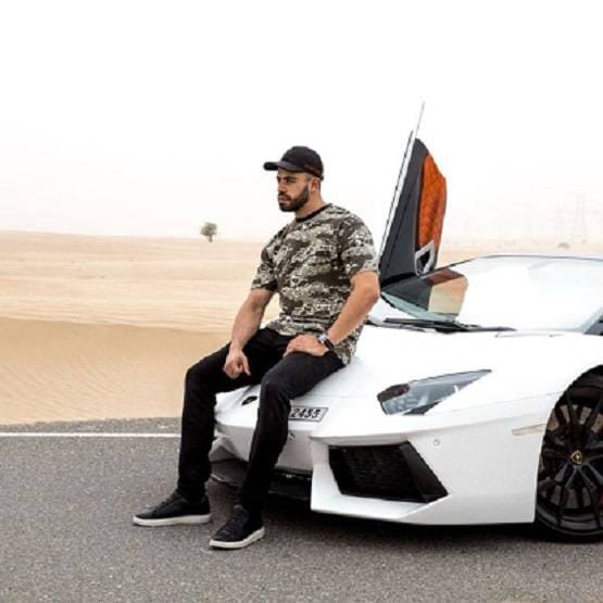 2020 में 40 लाख कमाने का मौका, इस करोड़पति के लिए करना होगा काम