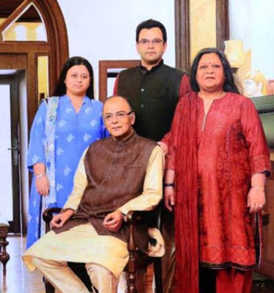 दिल्ली आने से पहले ही मोदी के दोस्त थे जेटली, हर कदम पर मिला साथ