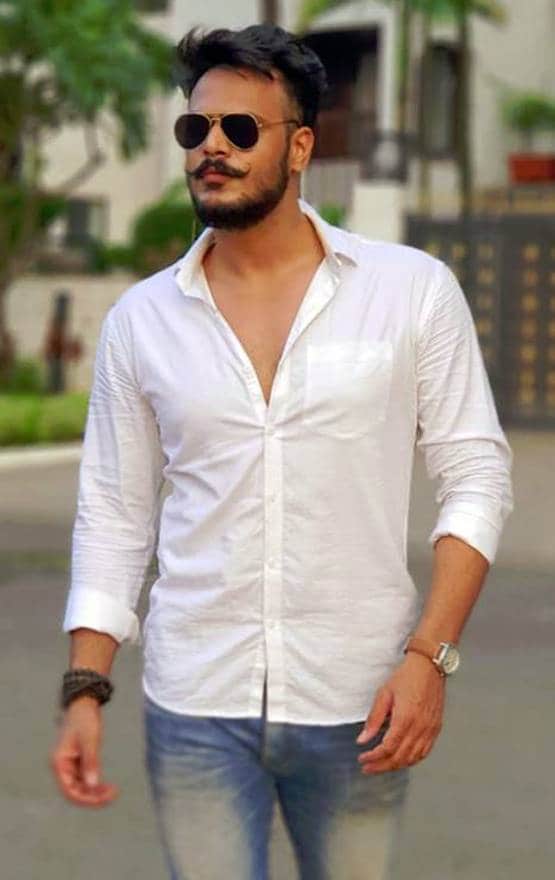 TV एक्टर पर 50 गुंडों का हमला, थाने तक नंगे पांव दौड़े