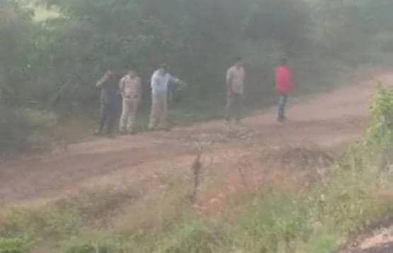 हैदराबाद एनकाउंटर: पुलिस की वाहवाही भी, एक्शन पर सवाल भी