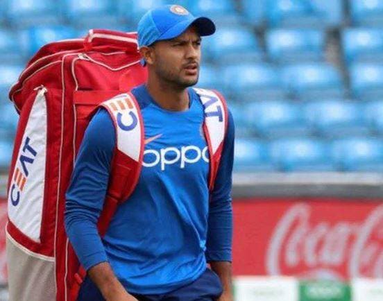 शानदार फॉर्म, लेकिन बिना खिलाए टीम से अंदर-बाहर हो रहे मयंक