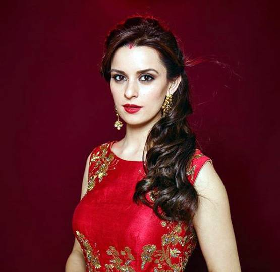 शादी के बाद ससुराल के रंग में रंगी ये एक्ट्रेसेस, बीच में छोड़ा करियर