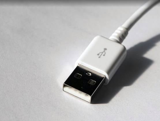 क्यों फेमस हो रहा है यूएसबी कॉन्डम? जानें इसकी खासियत