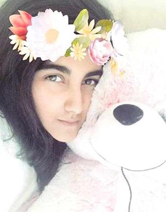 जानें- किस क्लास में पढ़ती हैं गांगुली की बेटी सना, कितनी है उम्र