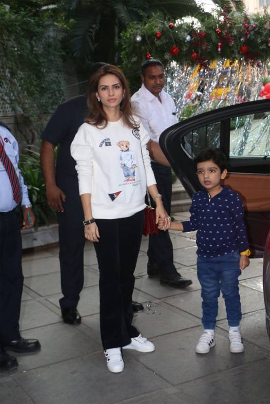 3 साल के हुए तैमूर, करीना-सैफ ने रखा बर्थडे सेलिब्रशन, पहुंचे ये सितारे