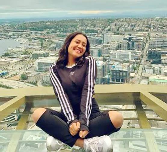 कृष्णा अभिषेक ने उड़ाया नेहा कक्कड़ का मजाक, बोले- रो रोकर कमा रहीं पैसे