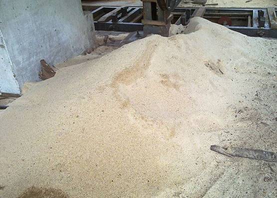 बाजार में बिक रहा है 'झाड़ू' से बना नकली जीरा, हो जाइए सावधान